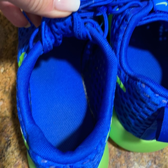 Nike sneakers - Picture 5 of 5